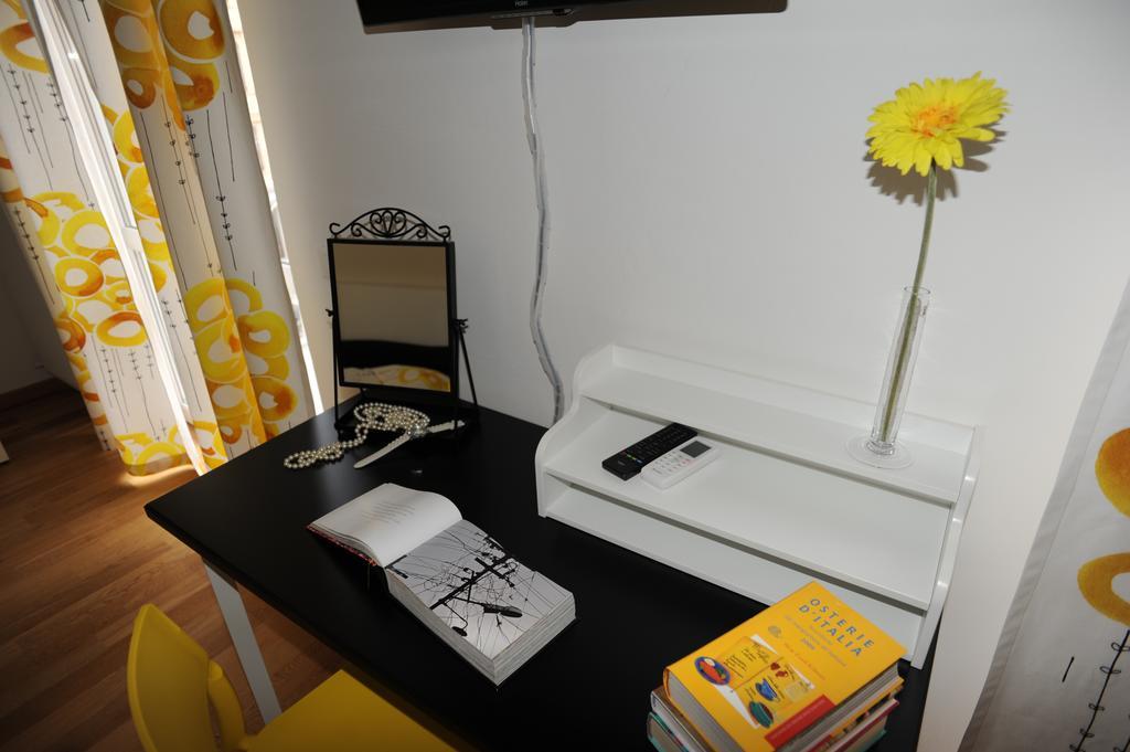 Via Colombo Holiday Rooms La Spezia Kültér fotó