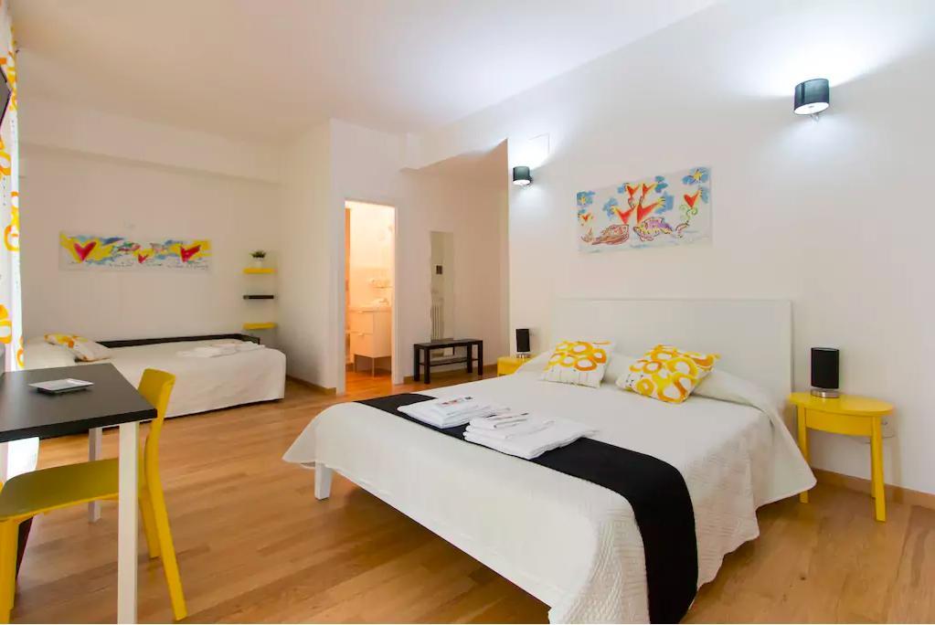 Via Colombo Holiday Rooms La Spezia Kültér fotó
