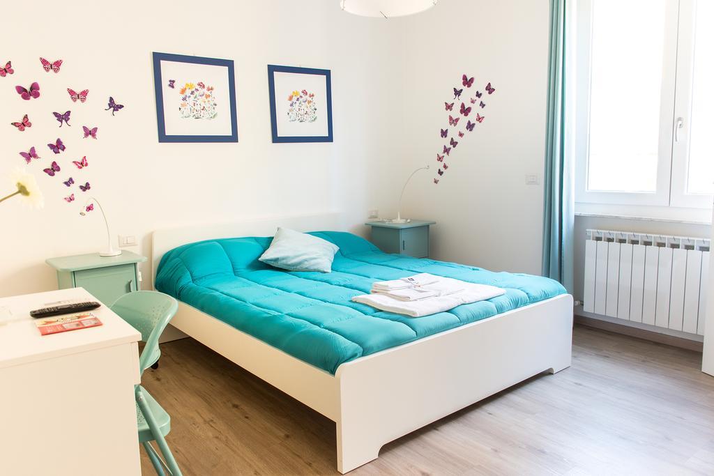 Via Colombo Holiday Rooms La Spezia Kültér fotó